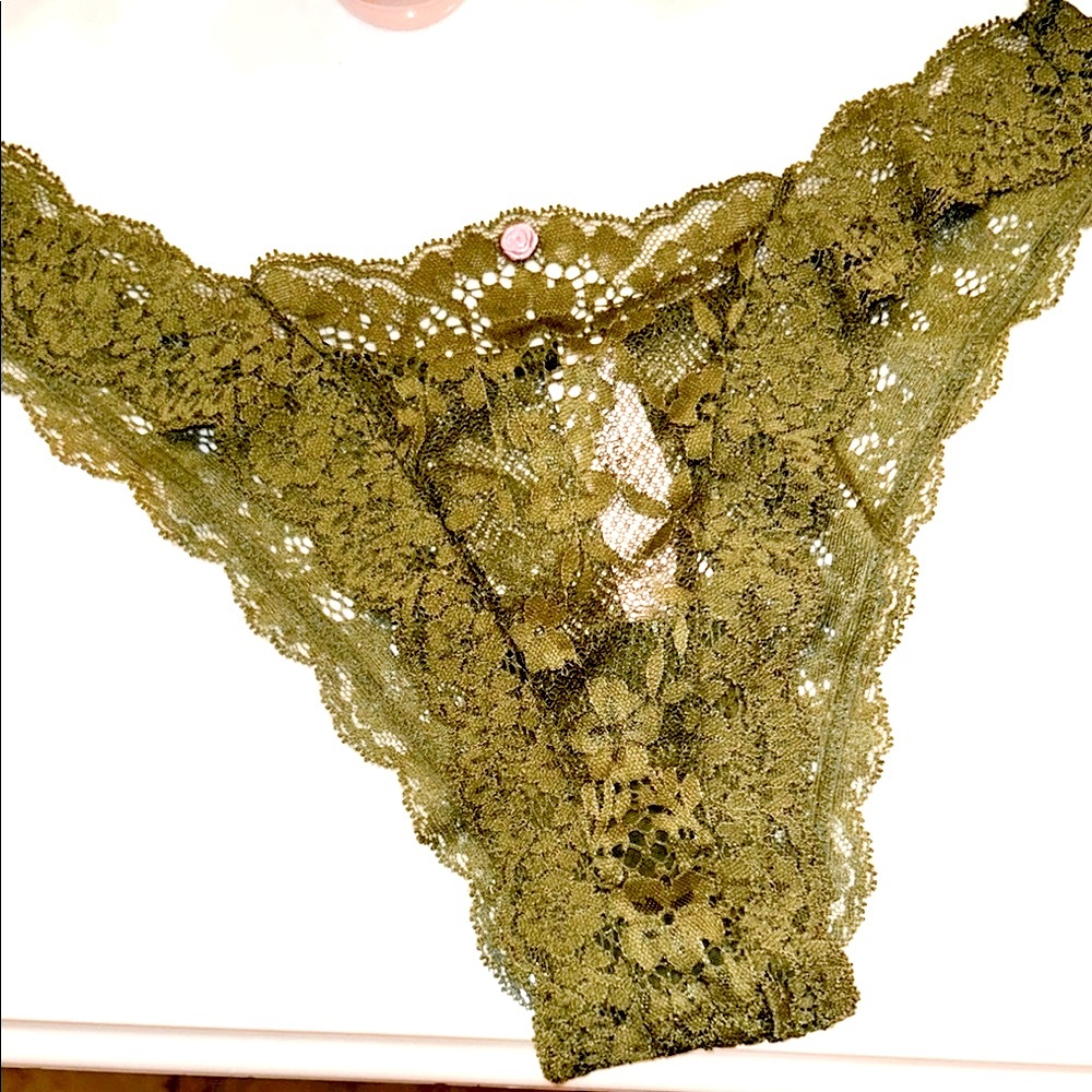 Victoria’s Secret dream angels Olive green Lace Brazilian panty